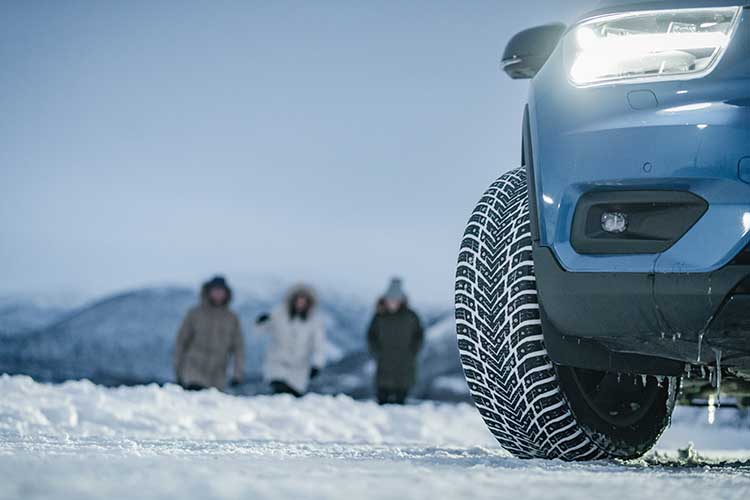 Nokian раскрыла все подробности о новых шипованных шинах 