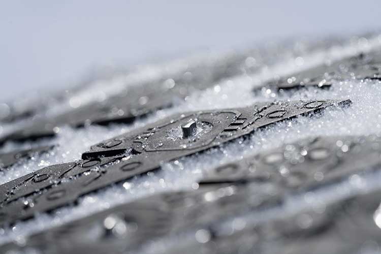 Nokian раскрыла все подробности о новых шипованных шинах 